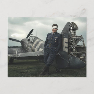 WWII abgestürzter Pilot und beschädigtes Kampfflug Postkarte