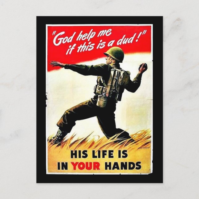 Wwii in Ihren Händen Postkarte (Vorderseite)