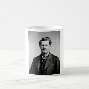 Wyatt Earp: Gesetzeshüter, Revolverheld, Saloonbes Kaffeetasse