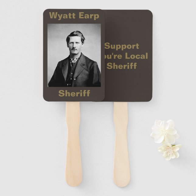 Wyatt Earp: Lawman, Gunfighter, Saloon Keeper Fächer (Vorne und Hinten)