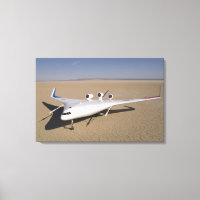 X-48B Blended Wing Body Unbemanntes Luftfahrzeug 4