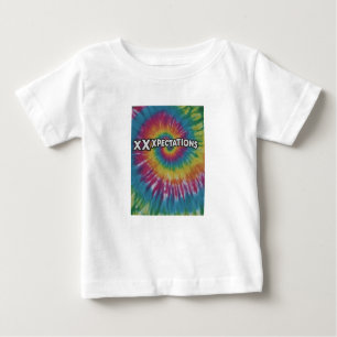 "Xceed Xpectations." in mehrfarbiger Farbe: Baby T-shirt