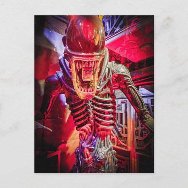 Xenomorph-Alien-Statue Horror-Sci-Fi-Sammelobjekt Postkarte (Vorderseite)
