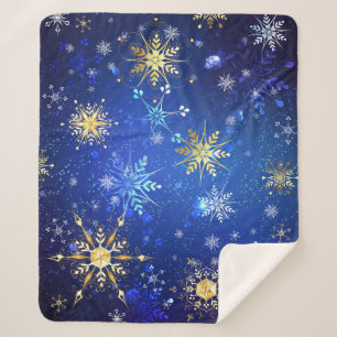 XMAS Blue Background mit goldenen Schneeflocken Sherpadecke