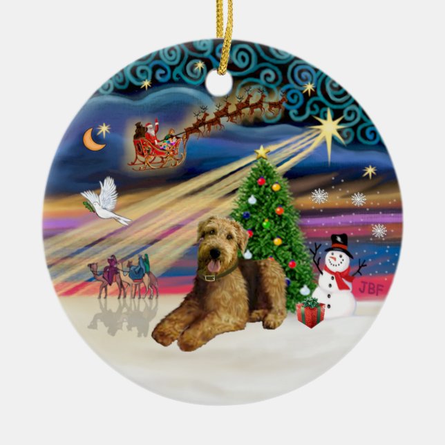 Xmas Magic - Airedale 5 (unten liegend) Keramik Ornament (Vorne)