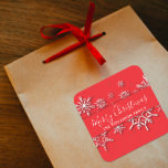 Xmas Winter Origami Schneeflocken auf rotem Papier Quadratischer Aufkleber<br><div class="desc">Personalisiertes Weihnachtsaufkleber-Design mit stilisierten weißen Schneeflocken auf einem roten,  ausgeschnittenen Hintergrund. Der Text ist vollständig anpassbar.</div>