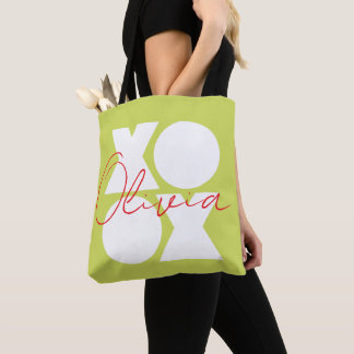 XOXO - großes Logo-Design in Weiß 