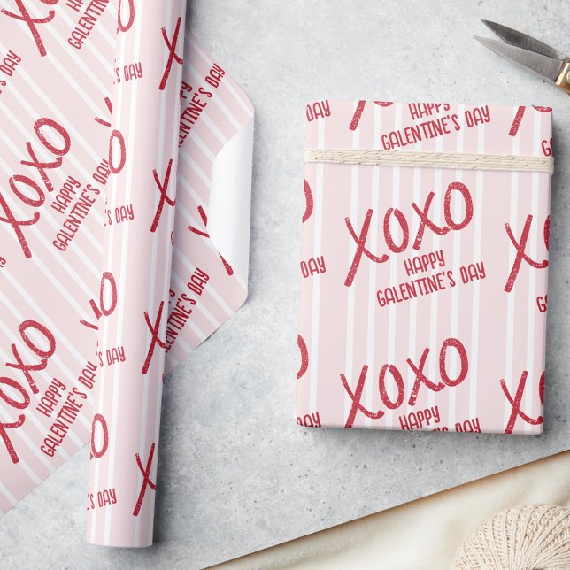 XOXO Hand Drawn Galentine’s Day Party Geschenkpapier (Von Creator hochgeladen)
