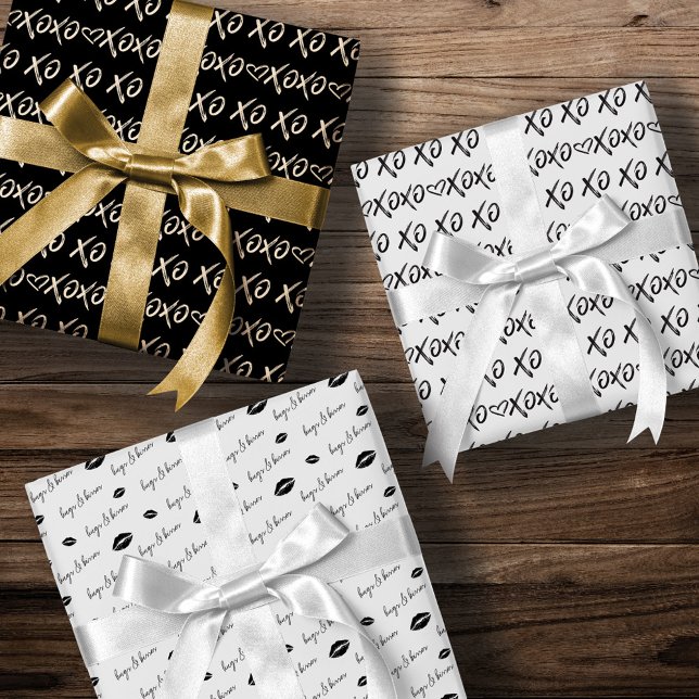 XOXO Hugs & Kisses Pinselschrift Schwarz & Weiß Geschenkpapier Set (XOXO Hugs & Kisses Brush Script Black & White Wrapping Paper Sheets)