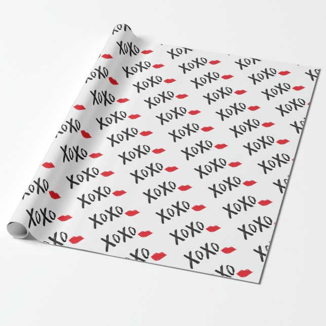 XoXo-Hugs-Kisses-with-Red-Lips Geschenkpapier (Ungerollt)