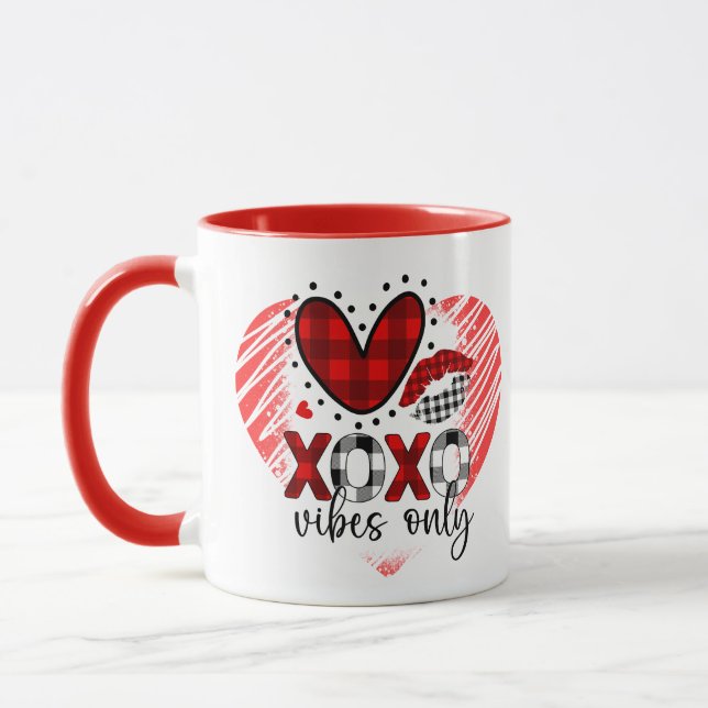 XOXO Vibes nur Valentine Tasse (Links)