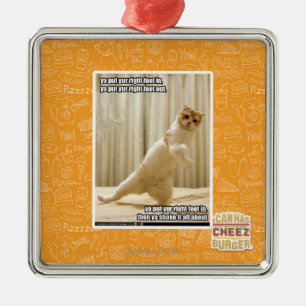 Ya setzte yur rechten Fuß herein, ya gesetzter yu Ornament Aus Metall