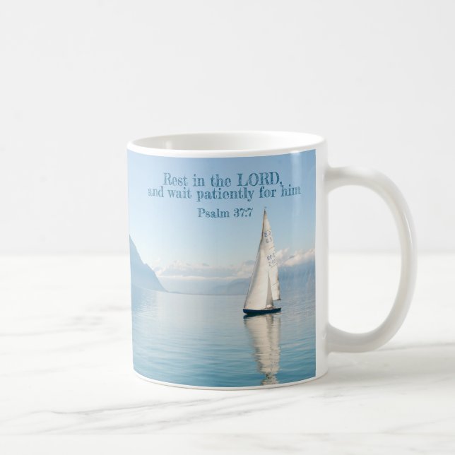 Yacht auf Calm Waters Kaffeetasse (Rechts)