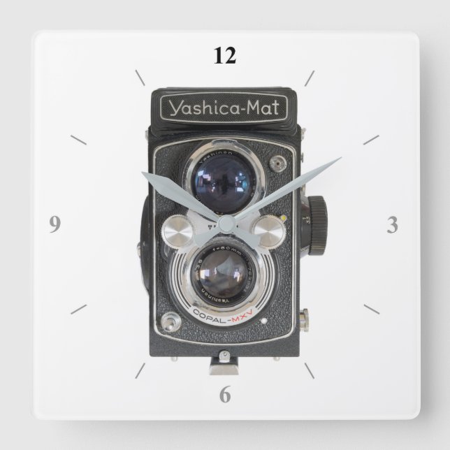 Yashica-Mat Quadratische Wanduhr (Vorderseite)