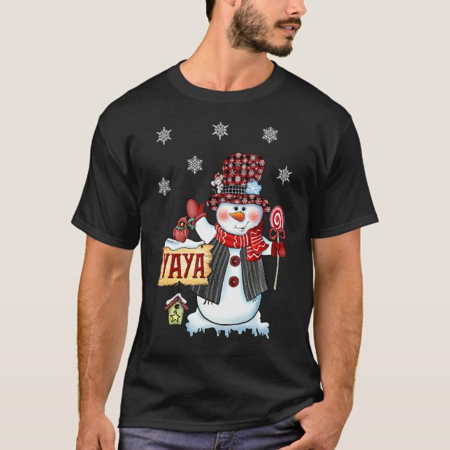 Yaya Snowman Christmas Candy Cane Red Kariert Sant T-Shirt (Vorderseite)