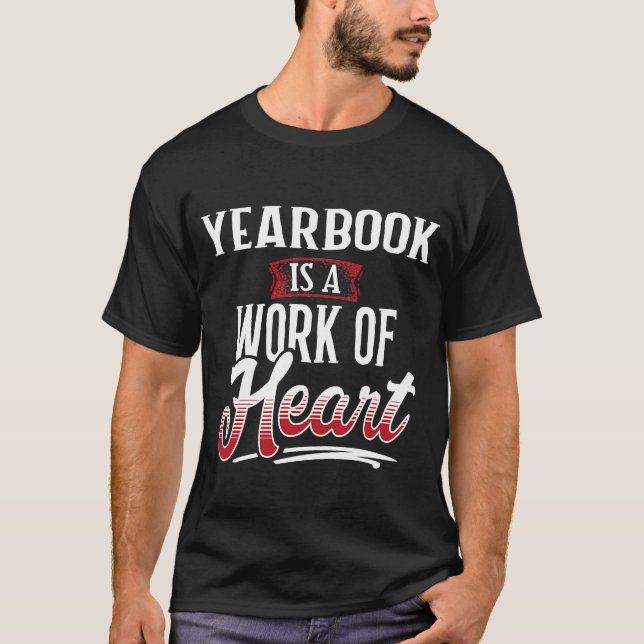 YEARBOOK ist ein Werk für Frauen T-Shirt (Vorderseite)