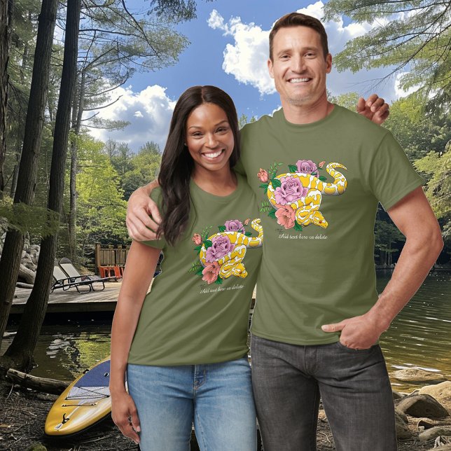 Yellow Albino Ball Python T-Shirt (Von Creator hochgeladen)