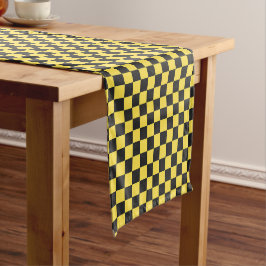 Yellow and black checkerboard pattern kurzer tischläufer