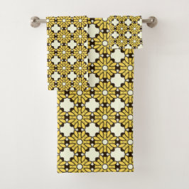 Yellow and black geometric pattern  badhandtuch set