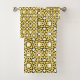 Yellow and black geometric patterned badhandtuch set