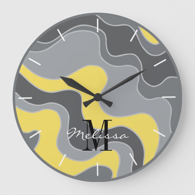 Yellow and Gray Monogram Große Wanduhr (Vorderseite)