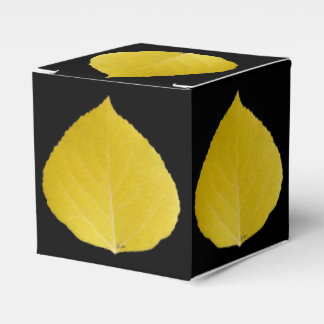 Yellow Aspen Leaf #5 Geschenkschachtel