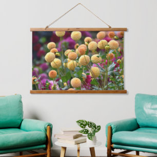 Yellow Ball Dahlias Floral Wandteppich Mit Holzrahmen