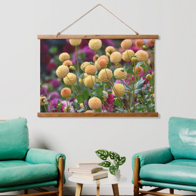 Yellow Ball Dahlias Floral Wandteppich Mit Holzrahmen (Wohnzimmer)