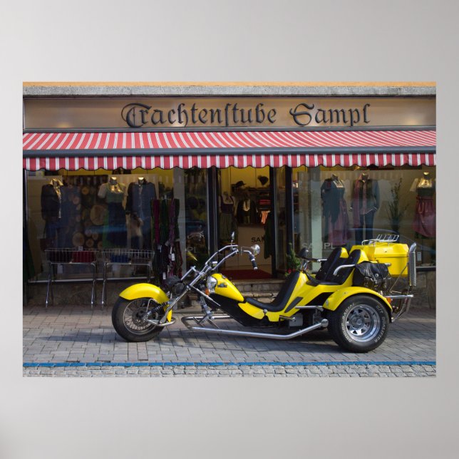 Yellow Boom Trike Poster (Vorne)