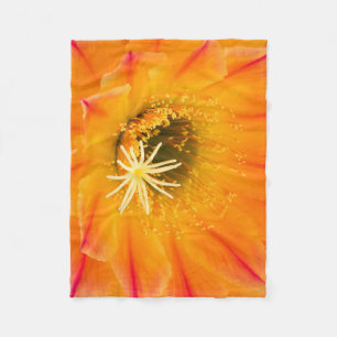 Yellow Cactus Blossom Fleecedecke