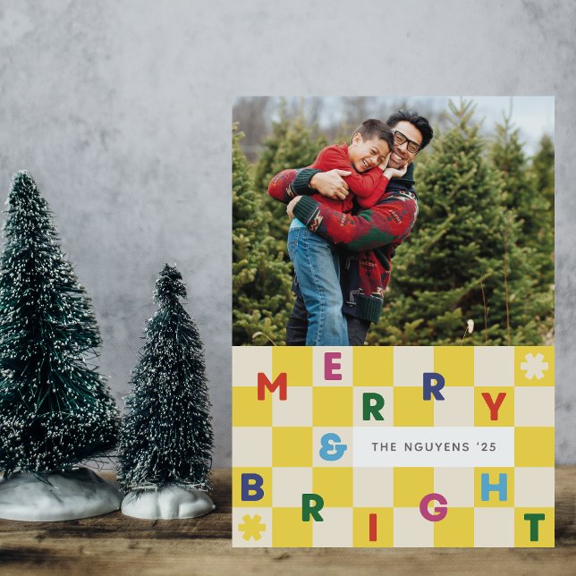 Yellow Checkerboard Merry & Bright Christmas Card Einladung (Von Creator hochgeladen)