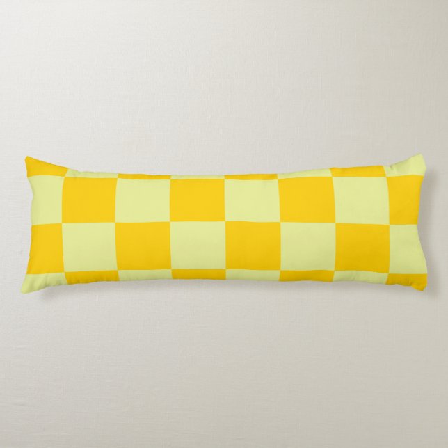 Yellow Checkered Gingham Pattern Seitenschläferkissen (Vorderseite)