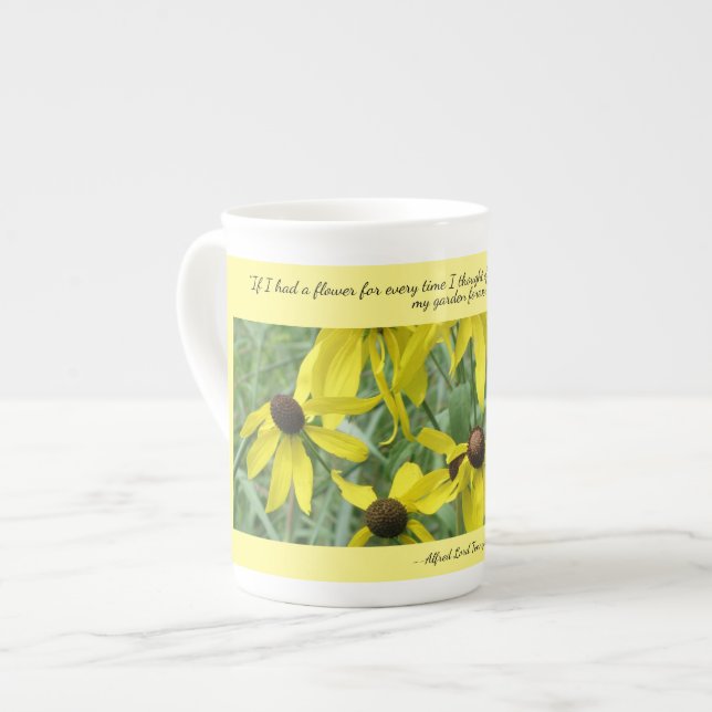 Yellow Coneflowers Gedanken über Sie Knochen-China Prozellantasse (Vorderseite Links)