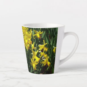 Yellow Daffodien I Cheery Spring Blumen Milchtasse