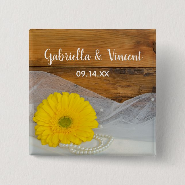 Yellow Daisy and Pearls Country Barn Wedding Button (Vorderseite)