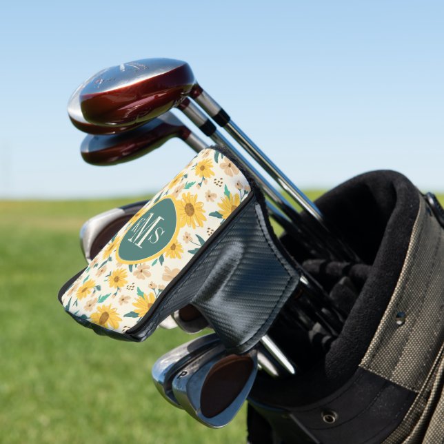 Yellow Daisy Blume Pattern Golf Headcover (In Situ)