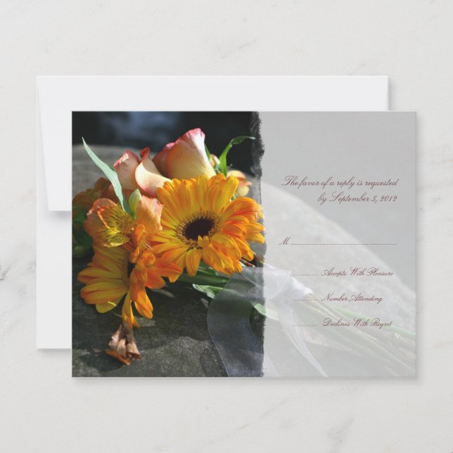 Yellow Daisy Blume Wedding RSVP Karte (Vorderseite)