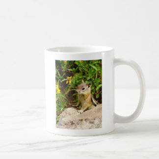 Yellow Flowers Chipmunk Kaffeetasse