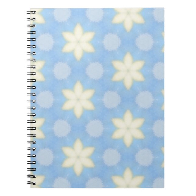Yellow geometric stars on pale blue background notizblock (Vorderseite)