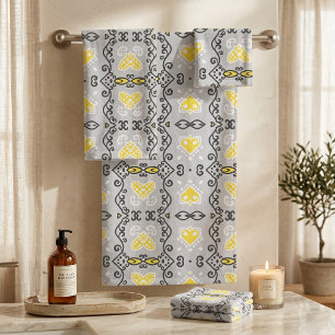 Yellow Grey White Arabesque Geometric Pattern Badhandtuch Set