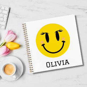 Yellow Happy Girly Face, Fun Personalisiert Notizbuch