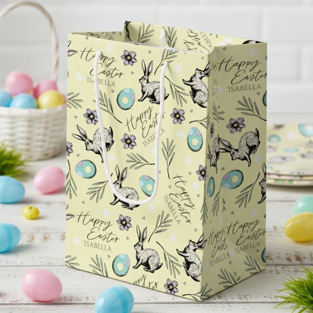 Yellow Happy Ostername Bunny Mittlere Geschenktüte (Cute Happy Easter Pastel Yellow Gift Bags for Kids Egg Hunt with Name. Bunny Rabbit, Eggs & Flowers)