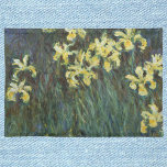 Yellow Irises von Claude Monet, Vintage Kunst Stofftischset<br><div class="desc">Yellow Irises (1914-1917) von Claude Monet ist ein Vintages impressionistisches Naturgemälde mit blühenden,  in einem Garten angebauten Blume aus gelben Iris. Über den Künstler: Claude Monet (1840-1926) war Gründer der französischen impressionistischen Malerei,  wobei die meisten seiner Gemälde "en plein air" (im Freien) Stil Impressionismus Landschaften.</div>