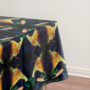 Yellow Lily Flower Abstract Art Tischdecke