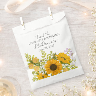 Yellow Modern Sunflowers Bouquet Wedding  Geschenktütchen