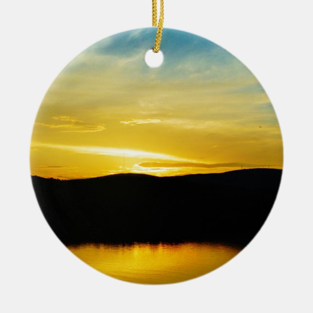 Yellow Mt Lake Sunset Keramikornament (Vorne)