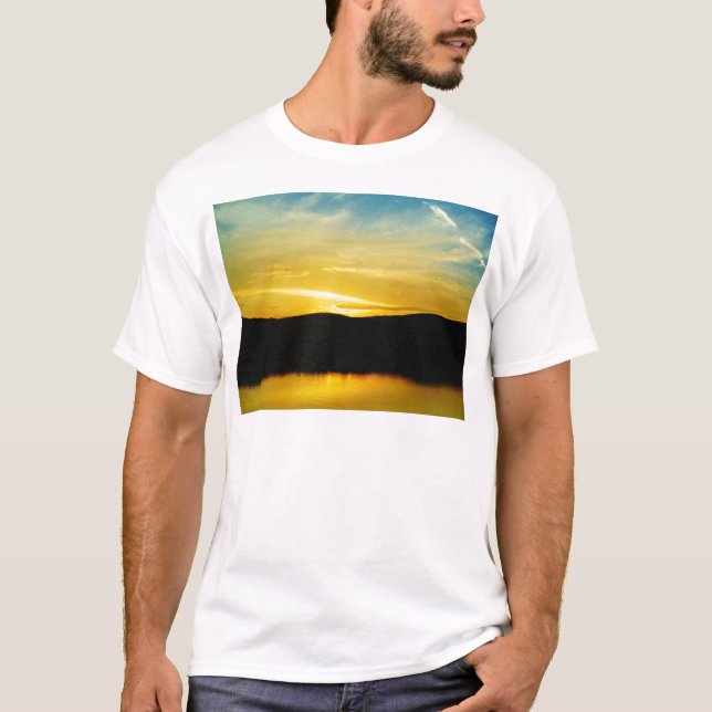 Yellow Mt Lake Sunset T-Shirt (Vorderseite)