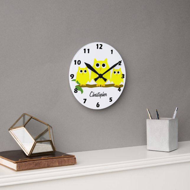 Yellow Owls Design Personalised Runde Wanduhr (Büro)