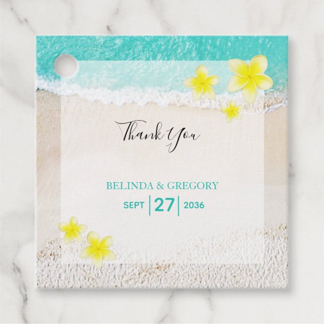 Yellow Plumeria Frangipani Tropical Beach Wedding Geschenkanhänger (Vorderseite)