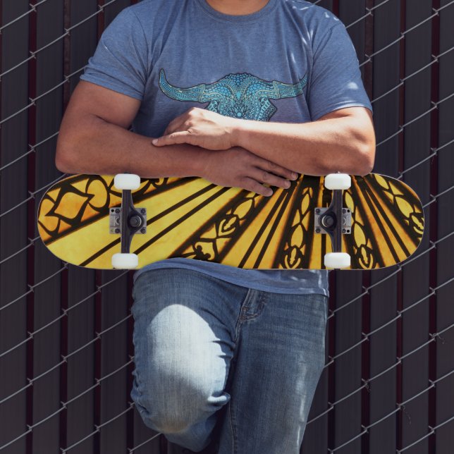 Yellow Radial Lines Architecture Skateboard (Außenbereich 3)